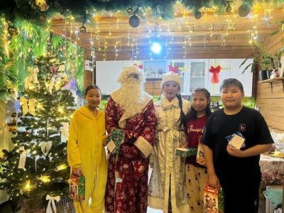 В ГУП «ЖКХ РС(Я)» организовали акцию «Елка добра» в помощь детям военнослужащих