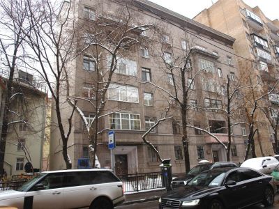 Дом, в котором жил и в 1947 г. умер  Садовский Пров Михайлович