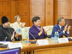 В Якутске отметили 90-летие Института гуманитарных исследований СО РАН