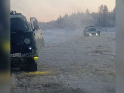 На участке зимника Вилюйск - Жиганск образовалась наледь