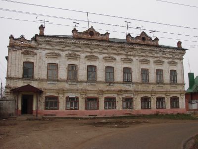 Здание клуба банковских и торговых работников