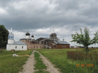 Троицкий-Михайлов-Клопский монастырь