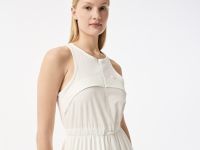 Женское платье Lacoste
