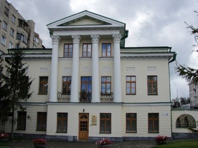 Здание Педагогического института (Дом купца И.Г. Пшеничникова)