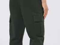 Джоггеры из твила, Зеленый