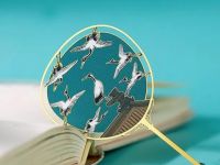 Закладка-веер для книг с кисточкой "Журавли счастья" (металл)