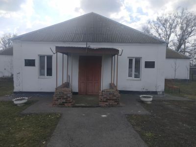 Чистопольевский сельский клуб