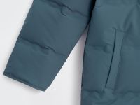 Пуховик с воротником-стойкой