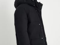 Утепленная куртка с капюшоном