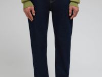 Джинсы прямого кроя