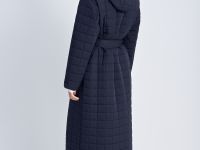 Утепленное пальто с поясом