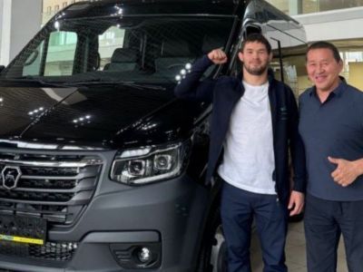 Виктор Рассадин опроверг информацию о подаренном ему автомобиле