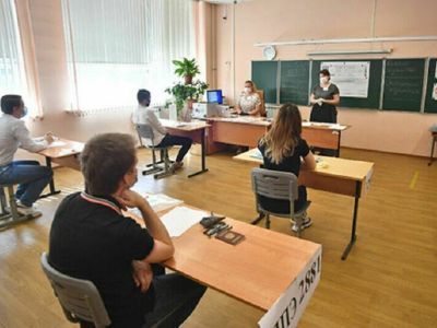 Основной период ЕГЭ-2022 в России проведен в штатном режиме