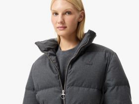 Женская парка Lacoste с воротом и поясом