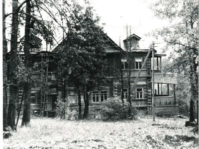 Дом усадебный