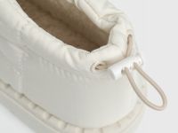 Сапоги-дутики, Белый
