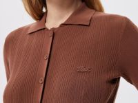Женское платье Lacoste приталенного кроя на пуговицах