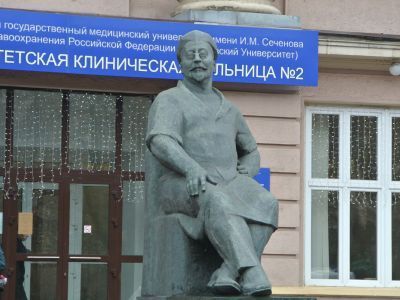 Памятник В.Ф.Снегиреву