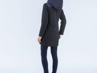 Женская длинная куртка Lacoste с капюшоном