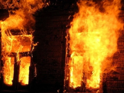 Тела трех человек обнаружили на месте пожара в Мегино-Кангаласском районе