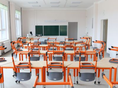 В 2026 году более 1,1 млрд рублей будет направлено на программу «Земский учитель»