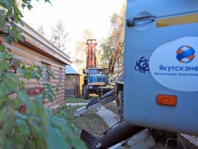 Порядка 40 человек работают на восстановлении электроэнергии в Якутске