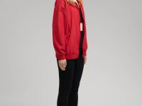 Свободная ветровка с водоотталкивающей пропиткой