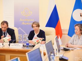 В Якутске наградили победителей конкурса «Белый мир Арктики через призму детской книги»