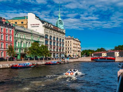 Обзорная по Петербургу с речным круизом на теплоходе