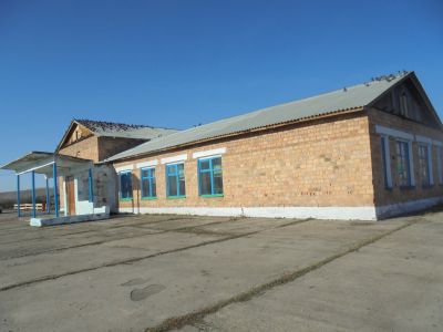 Новопокровский сельский клуб