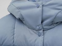 Куртка на кнопках с капюшоном