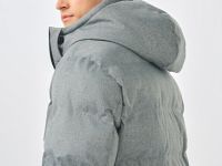Утеплённая куртка с капюшоном и бесшовной стёжкой, Серый