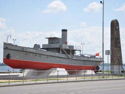 Пожарный пароход "Гаситель" - памятник речникам Волжского бассейна