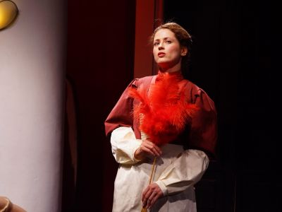 Билеты на Подарок (Мастерская Петра Фоменко) / Театр | Афиша | ИнфоТаймс