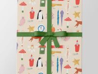 Упаковочная бумага "Игрушки и пингвин" 70х100 см