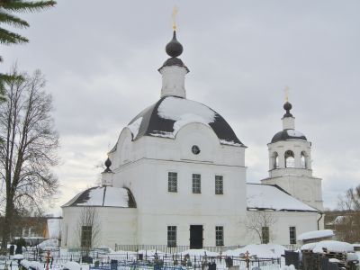 Колокольня церкви Казанской иконы Божией Матери