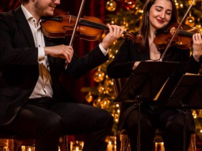 Магия свечей: От Вивальди до Jingle Bells