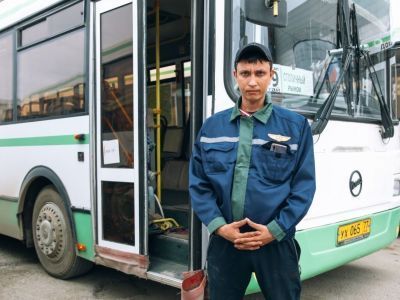 В Якутске ввели единую форму для водителей муниципальных автобусов