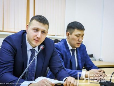 Коллективу МинЖКХ Якутии представили нового заместителя главы ведомства
