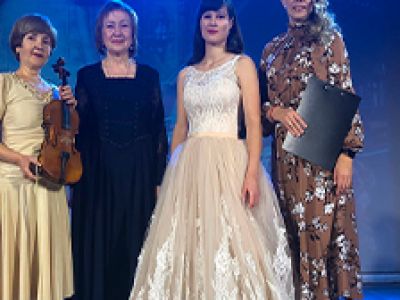 Певучих звуков нежный шелк. Музыкальный вечер