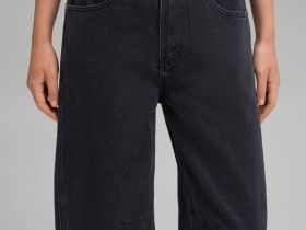 Джинсы объемного кроя