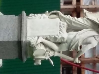 Скульптурная группа "Мир и Победа" ("Ништадтский мир")