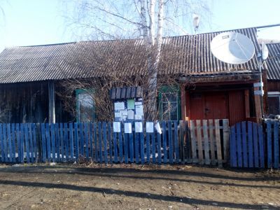 Гуляевский сельский клуб