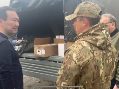 Айсен Николаев встретился с военнослужащими зенитно-ракетного полка