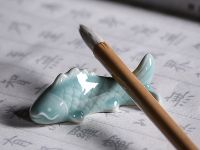 Подставка для кистей "Карп Кои" цвет: бледно-зеленый