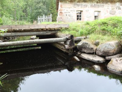 Деревянный мост в Савватьеве