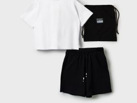 Комплект трикотажный для девочек: фуфайка (футболка), шорты, сумка-мешок