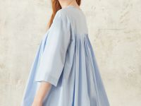 Платье свободного кроя со складками