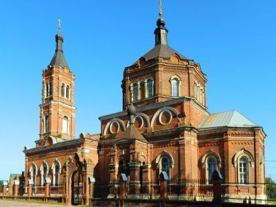 Церковь Рождества Пресвятой Богородицы с оградой