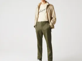 Мужские классические брюки - чинос Lacoste приталенного кроя из хлопка